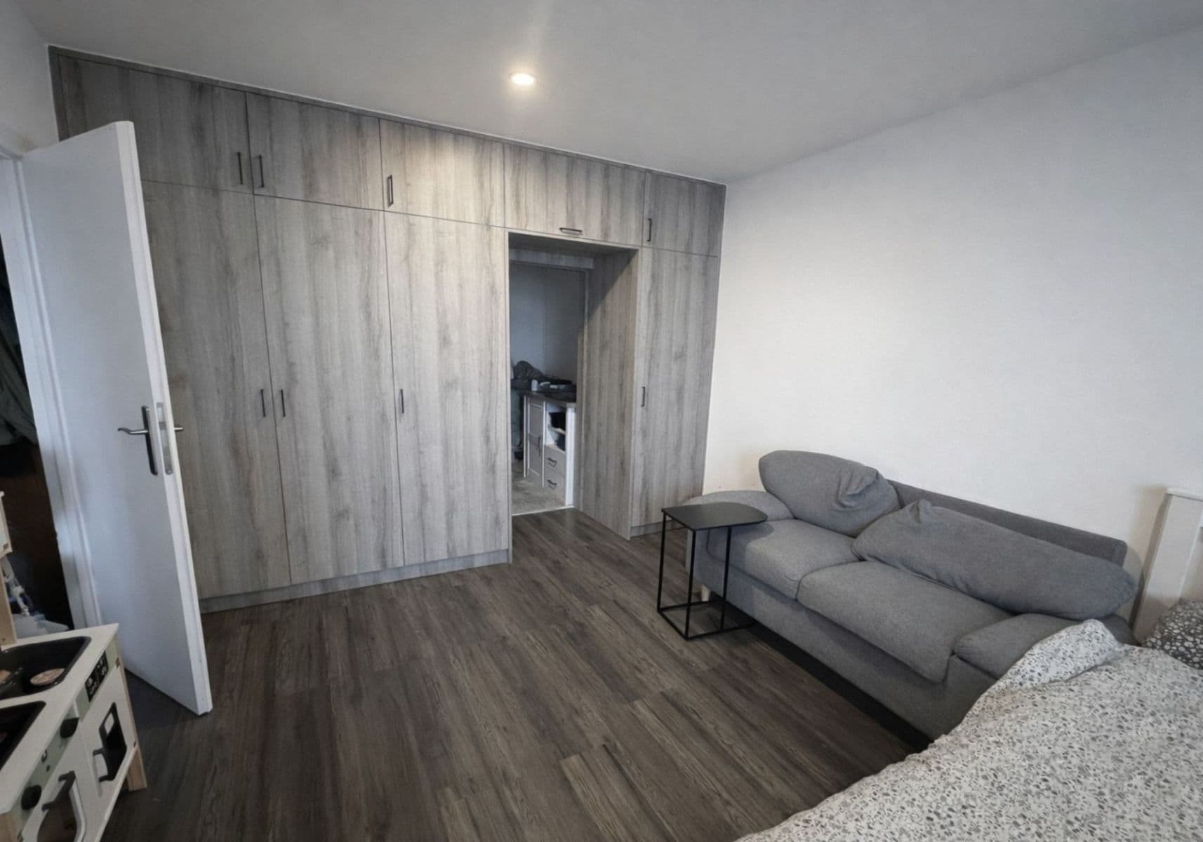 1 bedroom flat to rent, 42 m², Politických vězňů, Olomouc, Olomoucký Region 1 bedroom flat to rent, 42 m², Politických vězňů, Olomouc, Olomoucký Region