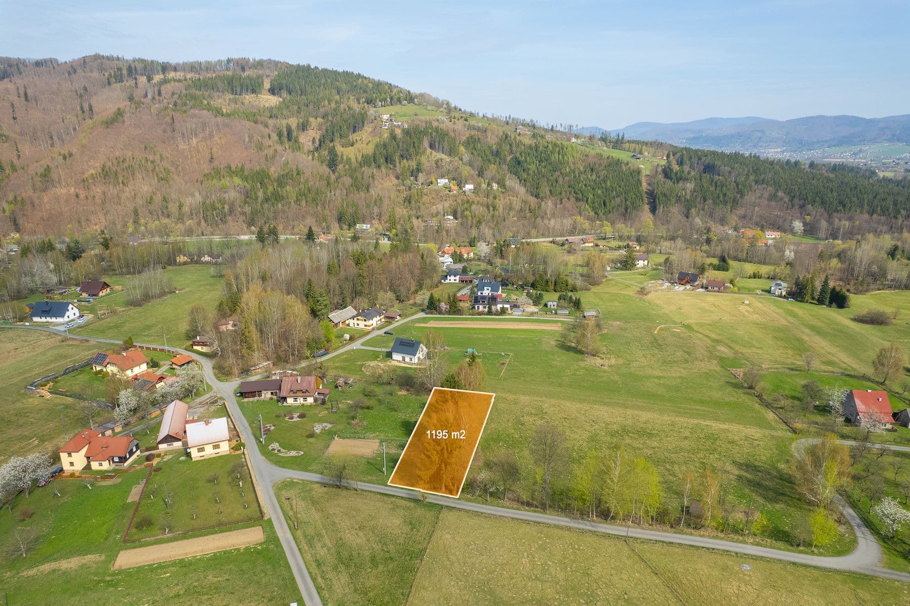 plot for sale, 1,195 m², Dolní Lomná, Moravskoslezský Region plot for sale, 1,195 m², Dolní Lomná, Moravskoslezský Region