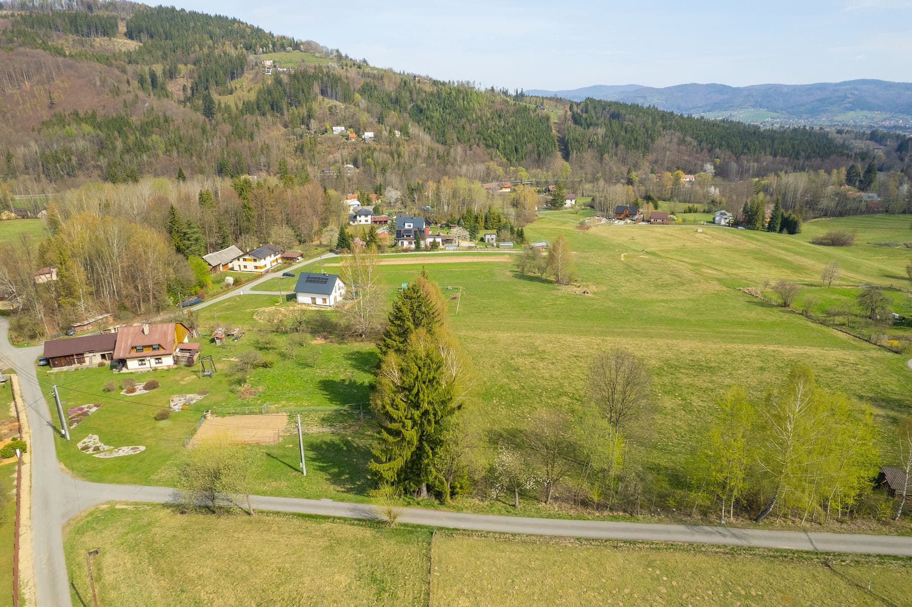 plot for sale, 1,195 m², Dolní Lomná, Moravskoslezský Region plot for sale, 1,195 m², Dolní Lomná, Moravskoslezský Region