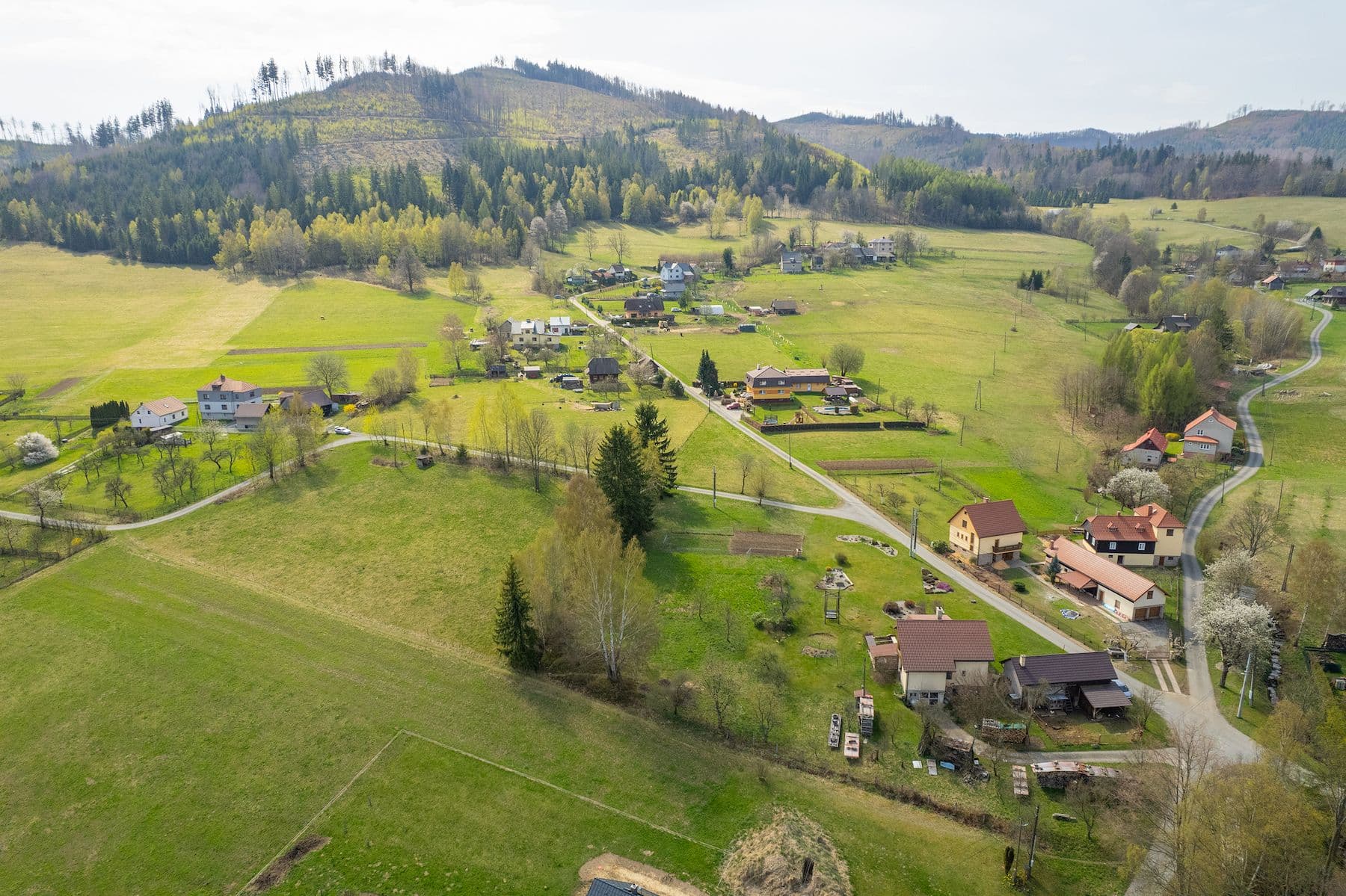 plot for sale, 1,195 m², Dolní Lomná, Moravskoslezský Region plot for sale, 1,195 m², Dolní Lomná, Moravskoslezský Region