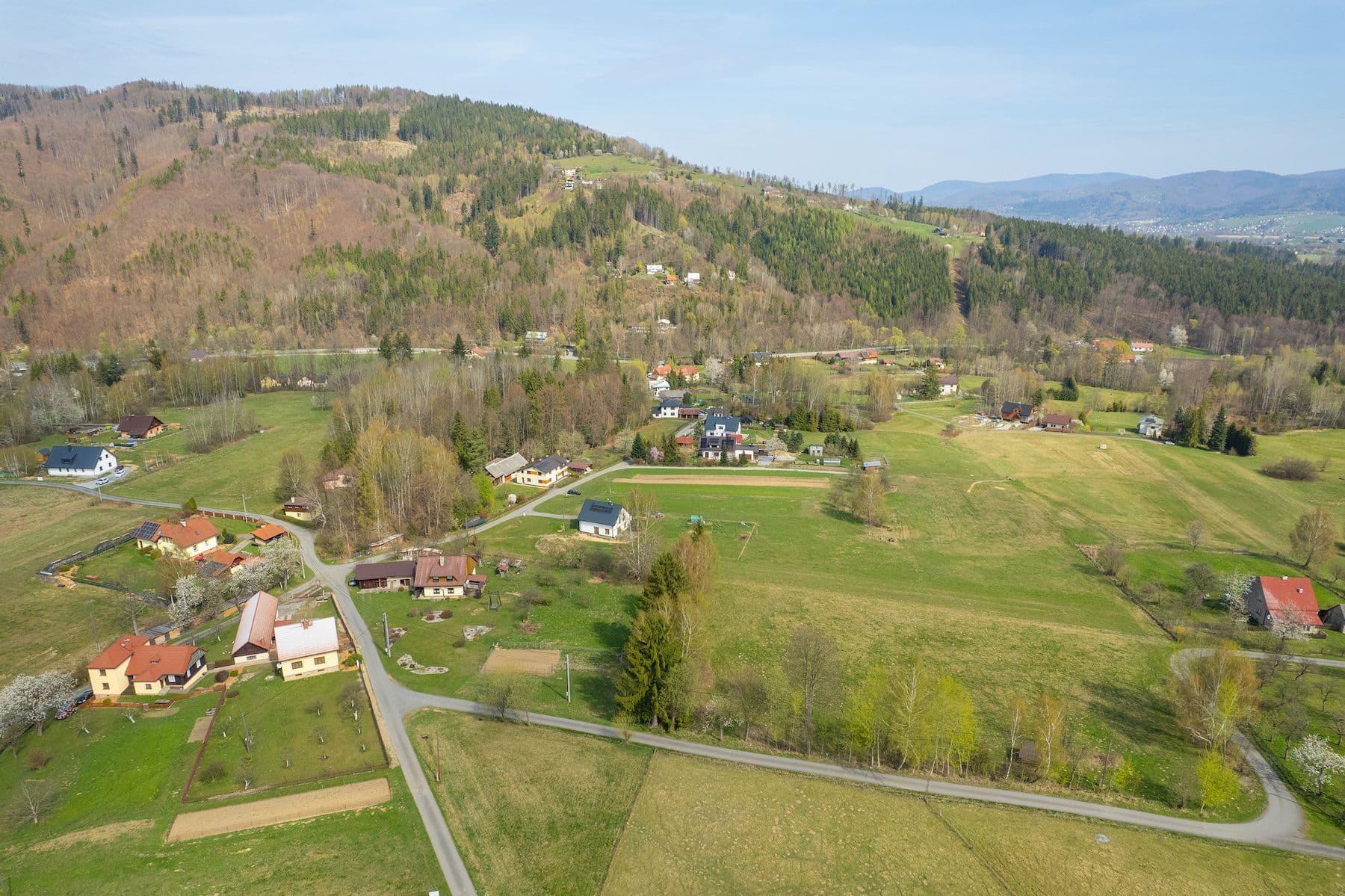 plot for sale, 1,195 m², Dolní Lomná, Moravskoslezský Region plot for sale, 1,195 m², Dolní Lomná, Moravskoslezský Region
