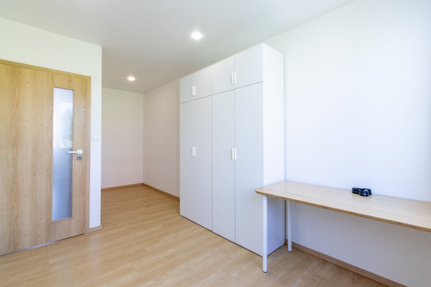 2 bedroom with open-plan kitchen flat to rent, 68 m², Jaselská, Mnichovo Hradiště, Středočeský Region 2 bedroom with open-plan kitchen flat to rent, 68 m², Jaselská, Mnichovo Hradiště, Středočeský Region