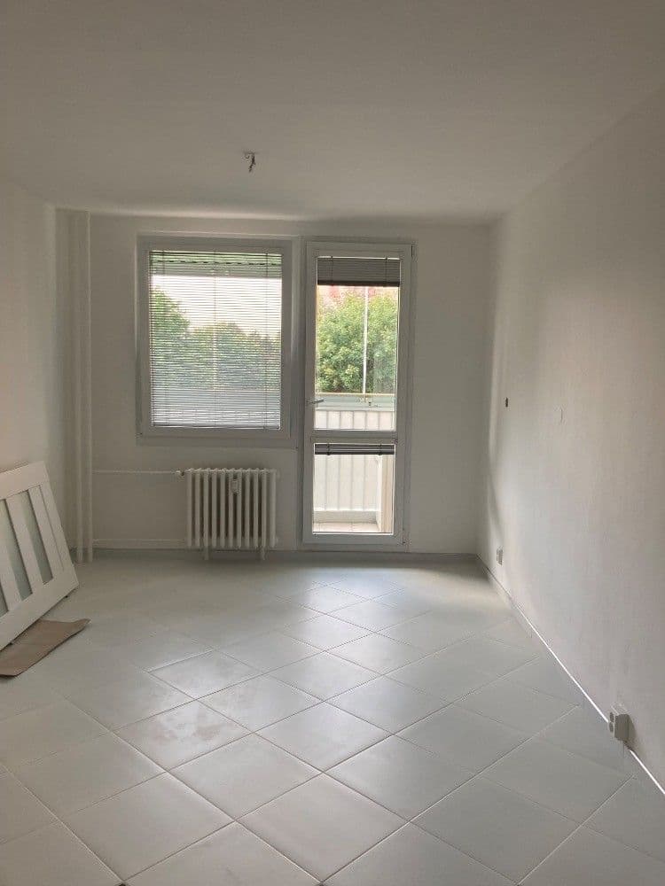 1 bedroom with open-plan kitchen flat for sale, 40 m², Opletalova, Kutná Hora, Středočeský Region 1 bedroom with open-plan kitchen flat for sale, 40 m², Opletalova, Kutná Hora, Středočeský Region