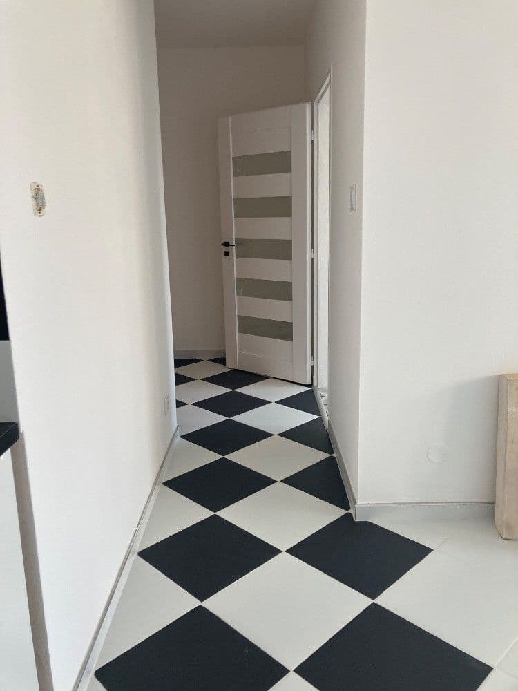 1 bedroom with open-plan kitchen flat for sale, 40 m², Opletalova, Kutná Hora, Středočeský Region 1 bedroom with open-plan kitchen flat for sale, 40 m², Opletalova, Kutná Hora, Středočeský Region