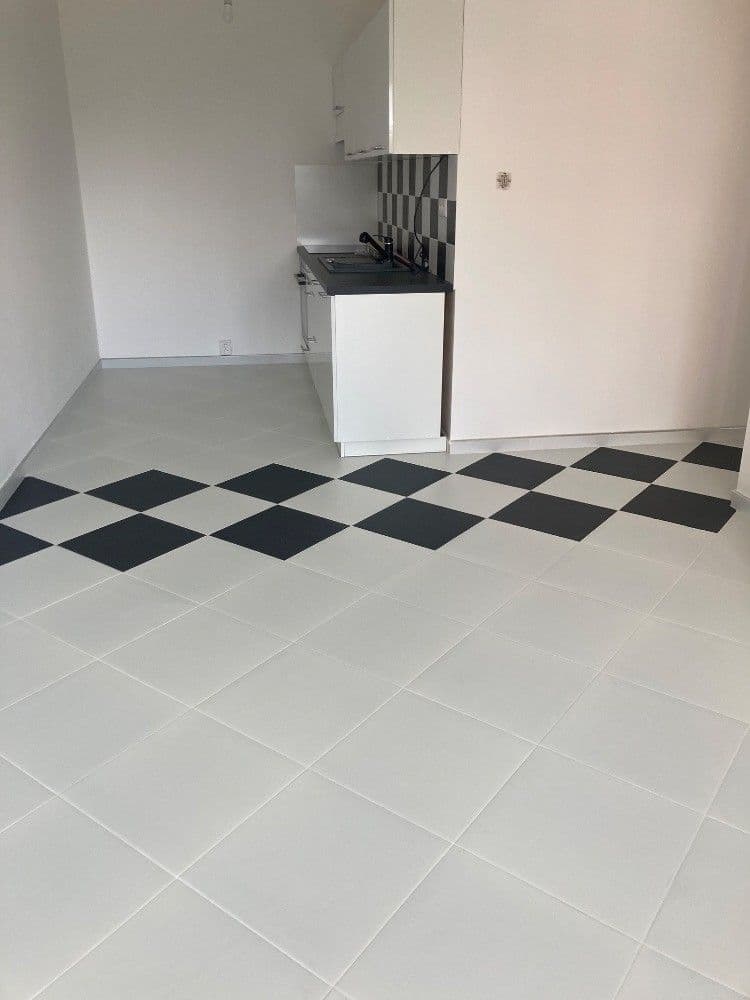 1 bedroom with open-plan kitchen flat for sale, 40 m², Opletalova, Kutná Hora, Středočeský Region 1 bedroom with open-plan kitchen flat for sale, 40 m², Opletalova, Kutná Hora, Středočeský Region