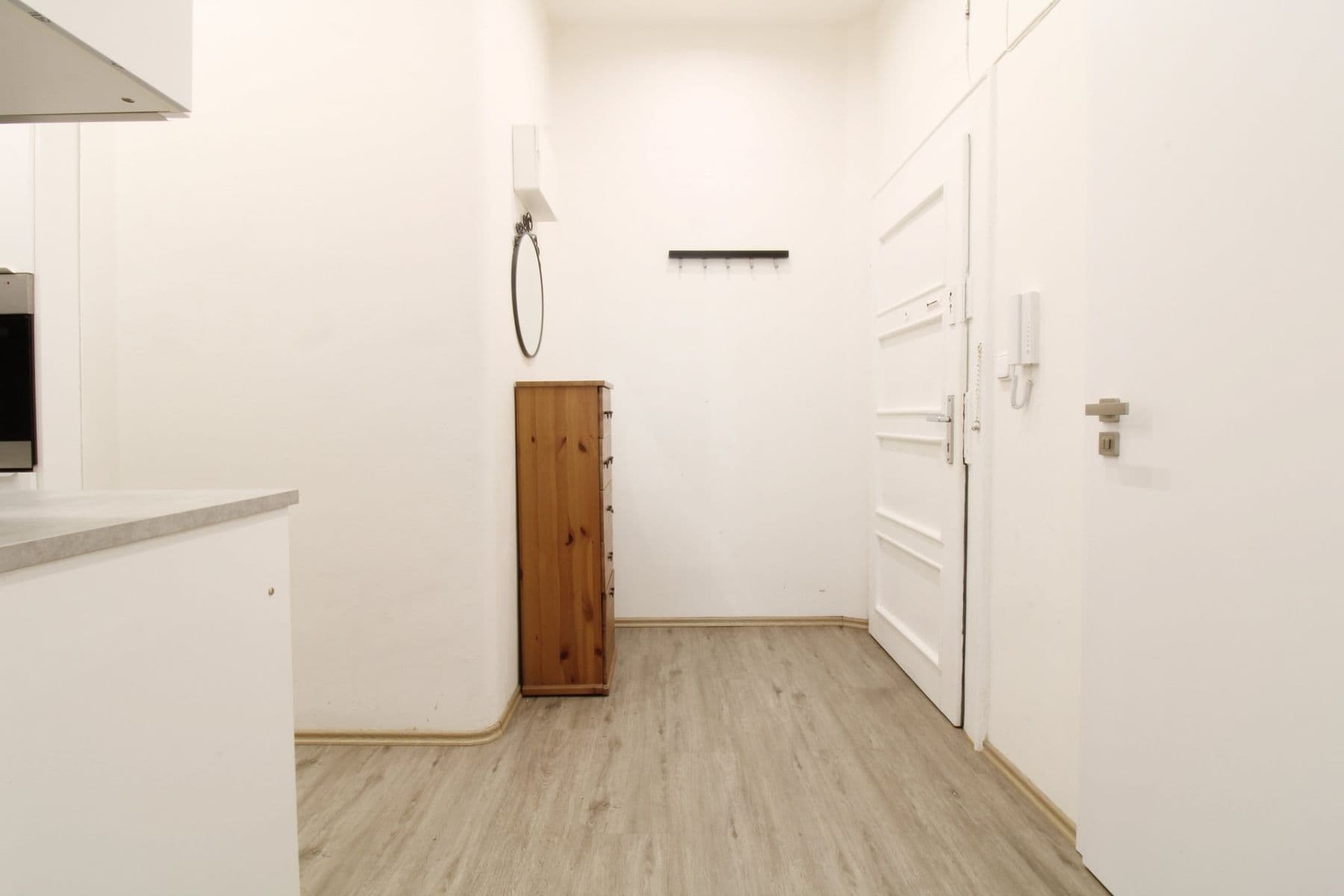 1 bedroom with open-plan kitchen flat to rent, 51 m², Podolská, Prague, Prague 1 bedroom with open-plan kitchen flat to rent, 51 m², Podolská, Prague, Prague