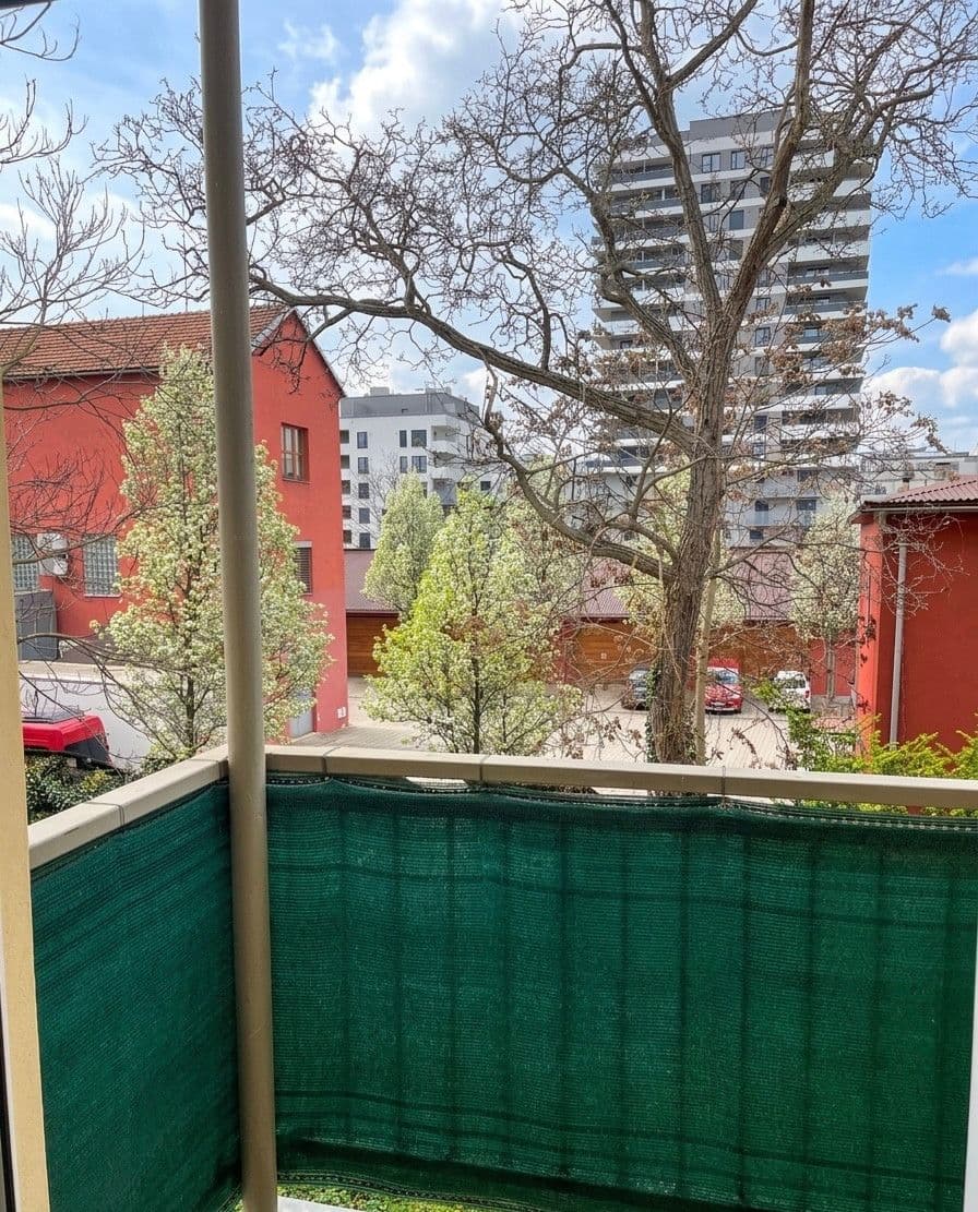 1 bedroom with open-plan kitchen flat to rent, 55 m², Körnerova, Brno, Jihomoravský Region 1 bedroom with open-plan kitchen flat to rent, 55 m², Körnerova, Brno, Jihomoravský Region