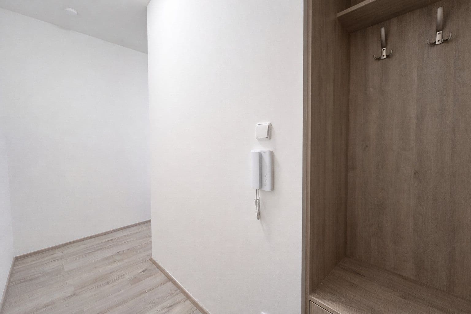 1 bedroom with open-plan kitchen flat to rent, 45 m², Nádražní, Kralupy nad Vltavou, Středočeský Region 1 bedroom with open-plan kitchen flat to rent, 45 m², Nádražní, Kralupy nad Vltavou, Středočeský Region