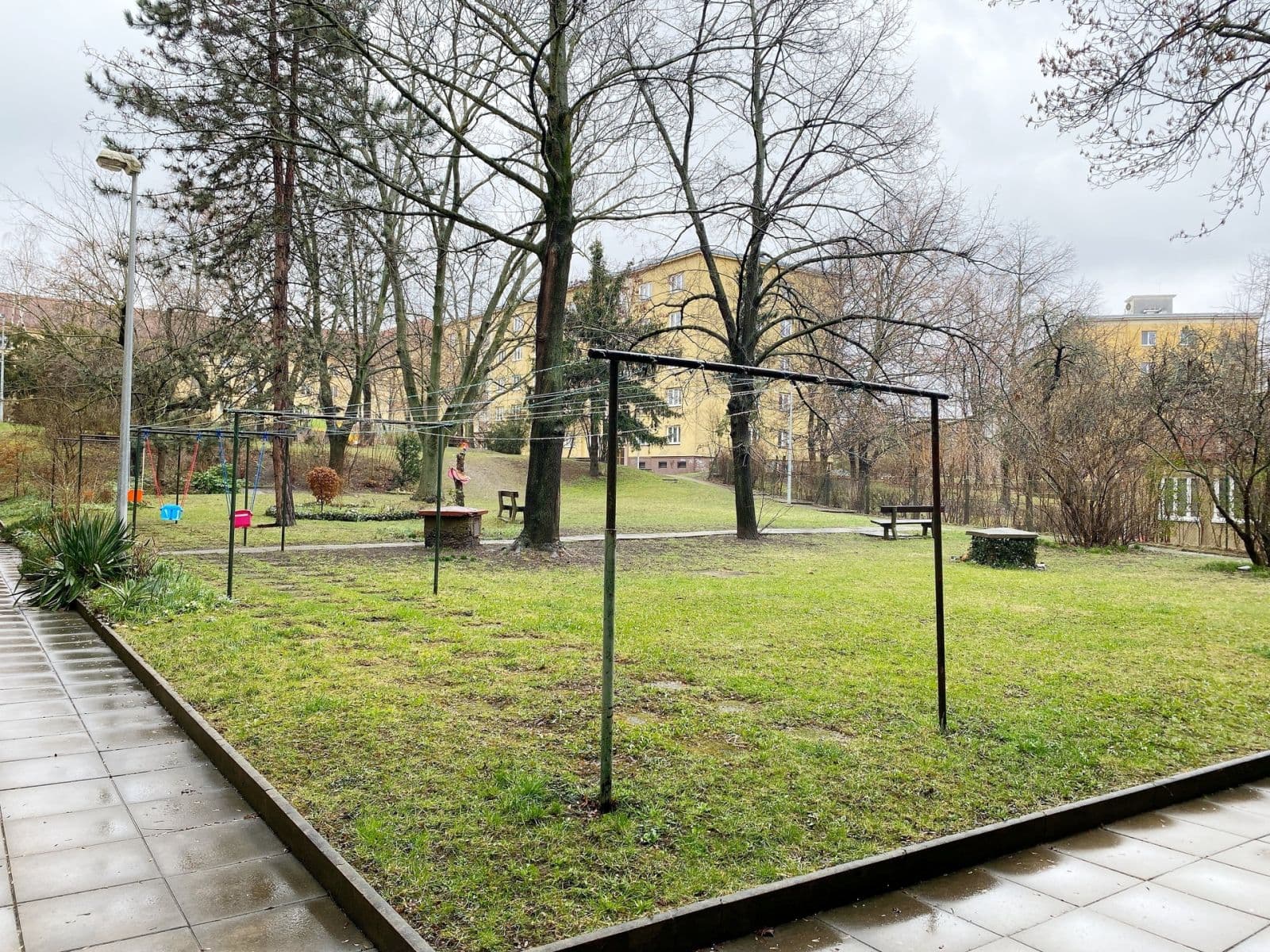 2 bedroom with open-plan kitchen flat to rent, 73 m², Dubečská, Prague, Prague 2 bedroom with open-plan kitchen flat to rent, 73 m², Dubečská, Prague, Prague