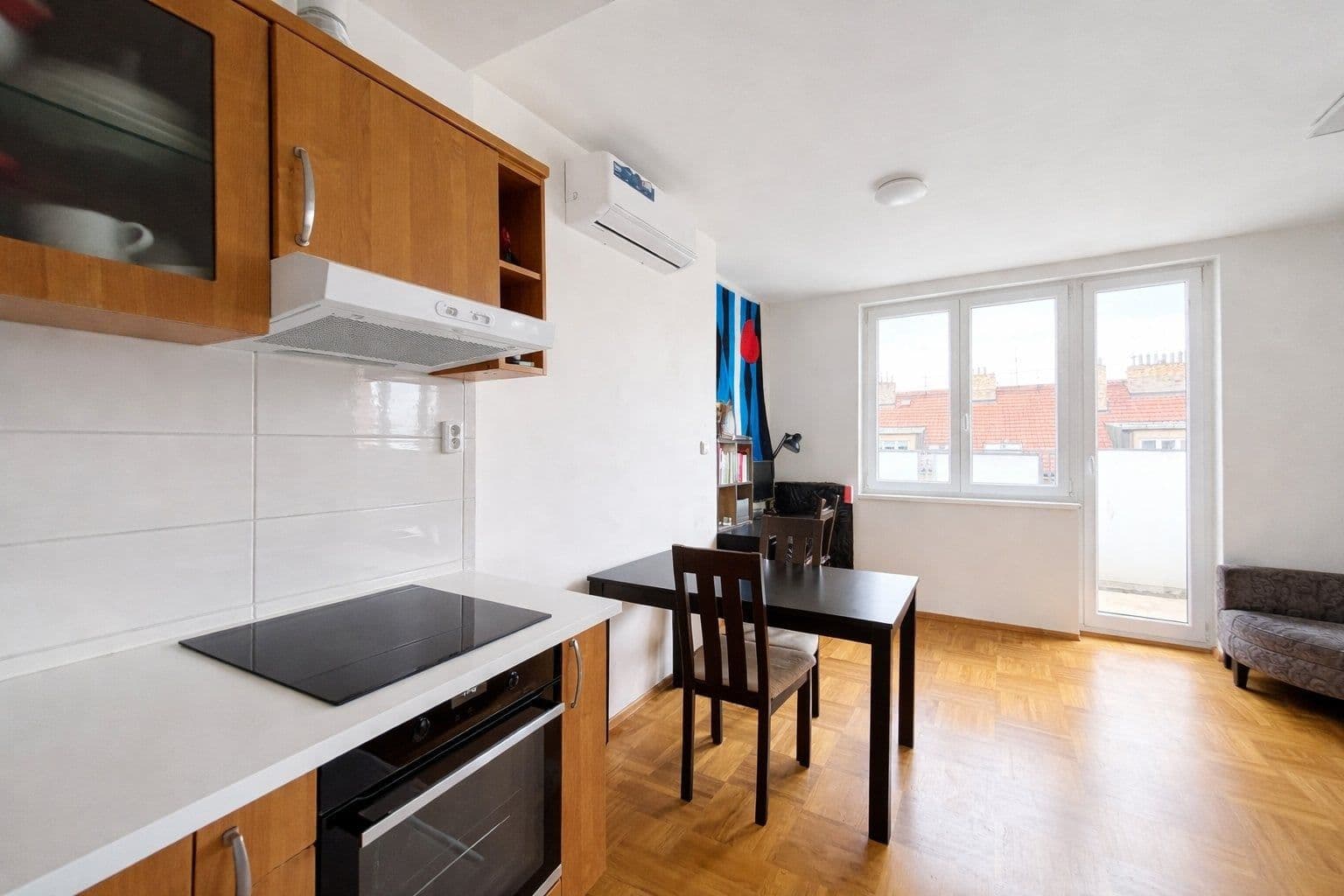 Studio flat to rent, 47 m², Vykáňská, Prague, Prague Studio flat to rent, 47 m², Vykáňská, Prague, Prague