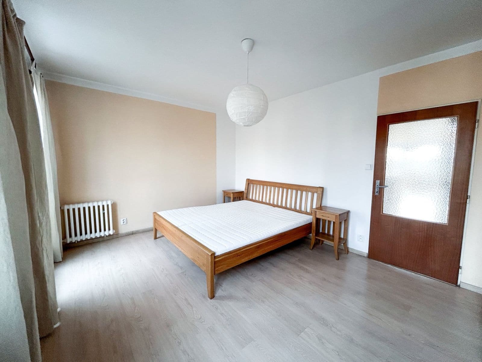 2 bedroom with open-plan kitchen flat to rent, 78 m², Tusarova, Prague, Prague 2 bedroom with open-plan kitchen flat to rent, 78 m², Tusarova, Prague, Prague