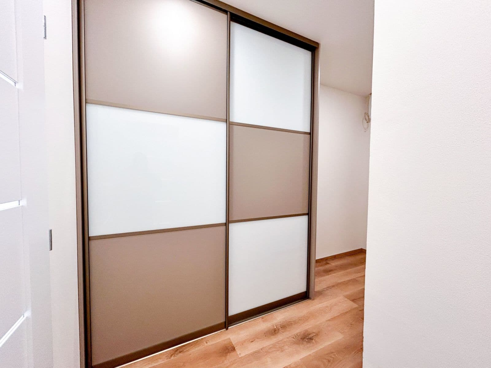 1 bedroom with open-plan kitchen flat to rent, 44 m², Jateční, Kolín, Středočeský Region 1 bedroom with open-plan kitchen flat to rent, 44 m², Jateční, Kolín, Středočeský Region