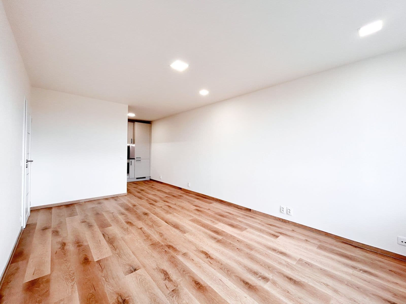 1 bedroom with open-plan kitchen flat to rent, 44 m², Jateční, Kolín, Středočeský Region 1 bedroom with open-plan kitchen flat to rent, 44 m², Jateční, Kolín, Středočeský Region