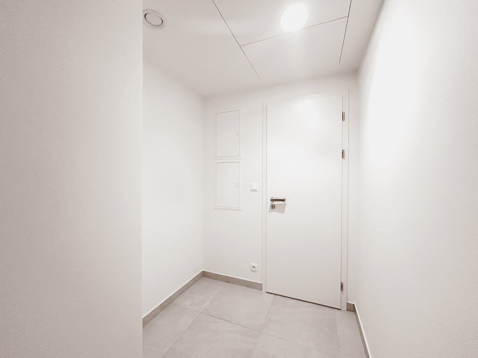 1 bedroom with open-plan kitchen flat to rent, 59 m², Domalípova, Prague, Prague 1 bedroom with open-plan kitchen flat to rent, 59 m², Domalípova, Prague, Prague