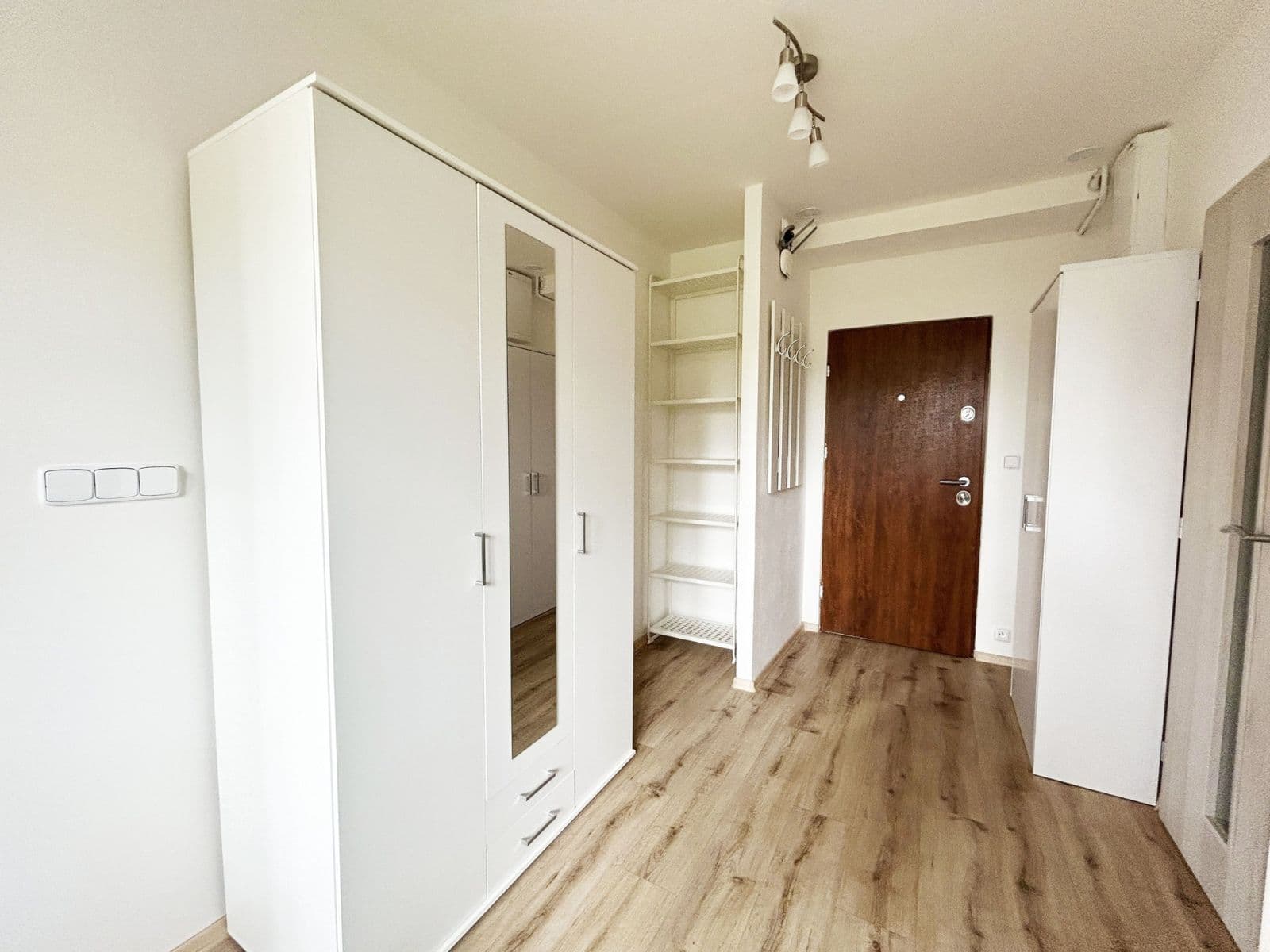 Studio flat to rent, 45 m², Roztocká, Velké Přílepy, Středočeský Region Studio flat to rent, 45 m², Roztocká, Velké Přílepy, Středočeský Region