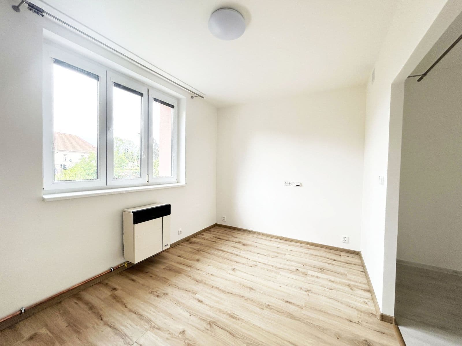 Studio flat to rent, 45 m², Roztocká, Velké Přílepy, Středočeský Region Studio flat to rent, 45 m², Roztocká, Velké Přílepy, Středočeský Region