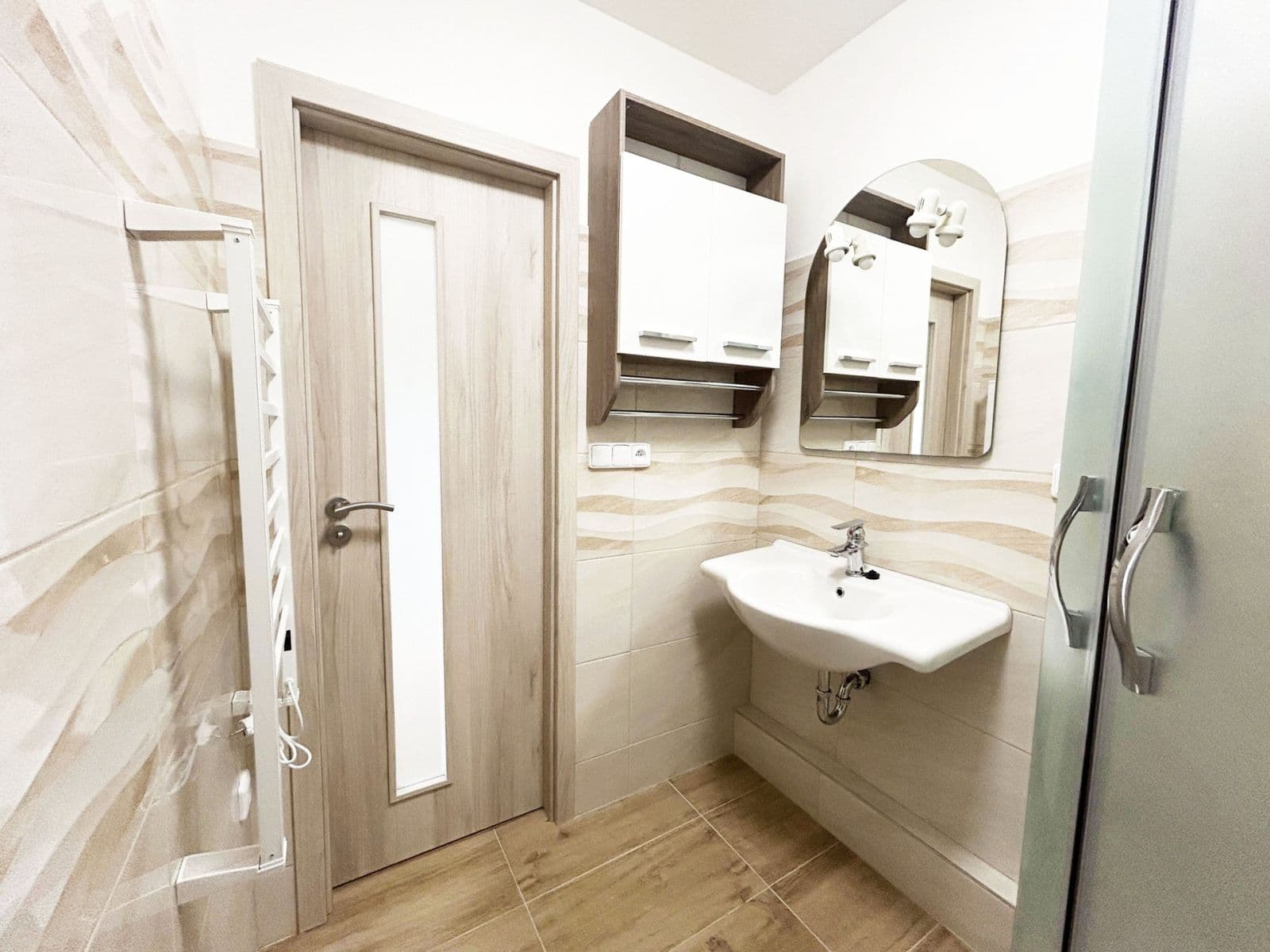 Studio flat to rent, 45 m², Roztocká, Velké Přílepy, Středočeský Region Studio flat to rent, 45 m², Roztocká, Velké Přílepy, Středočeský Region