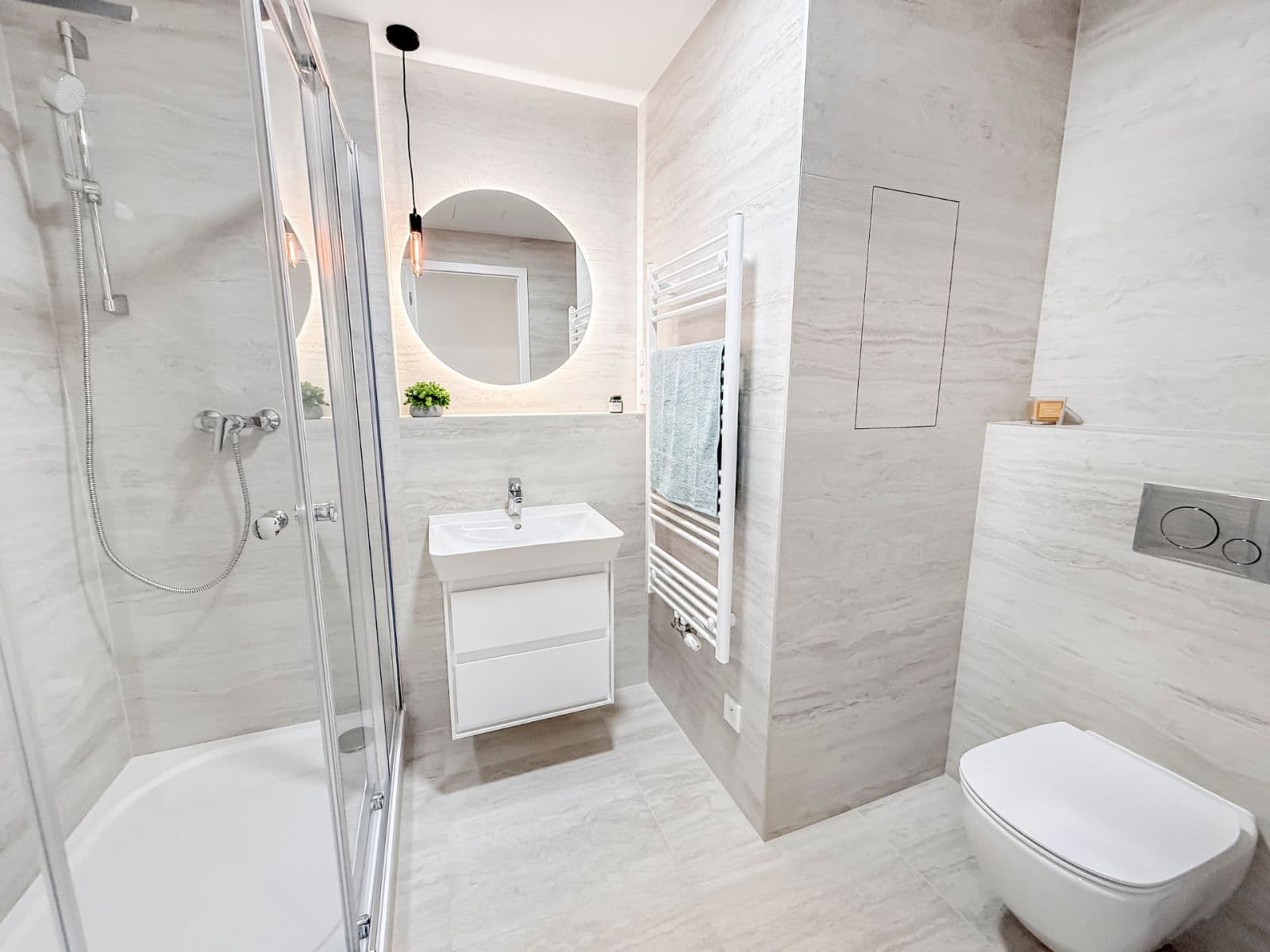 1 bedroom with open-plan kitchen flat to rent, 64 m², Waltariho, Prague, Prague 1 bedroom with open-plan kitchen flat to rent, 64 m², Waltariho, Prague, Prague