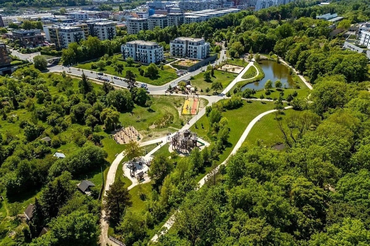 1 bedroom with open-plan kitchen flat to rent, 64 m², Waltariho, Prague, Prague 1 bedroom with open-plan kitchen flat to rent, 64 m², Waltariho, Prague, Prague