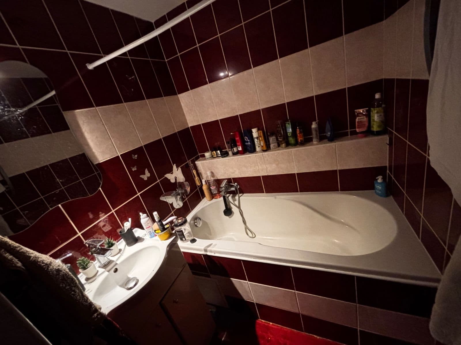 3 bedroom flat to rent, 60 m², J. A. Gagarina, Nejdek, Karlovarský Region 3 bedroom flat to rent, 60 m², J. A. Gagarina, Nejdek, Karlovarský Region