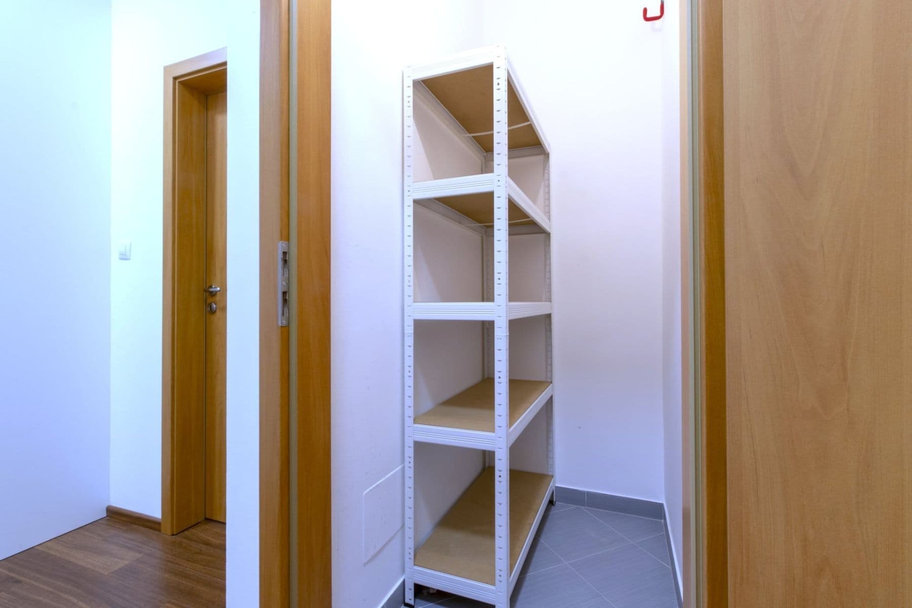 1 bedroom with open-plan kitchen flat to rent, 50 m², Svitákova, Prague, Prague 1 bedroom with open-plan kitchen flat to rent, 50 m², Svitákova, Prague, Prague