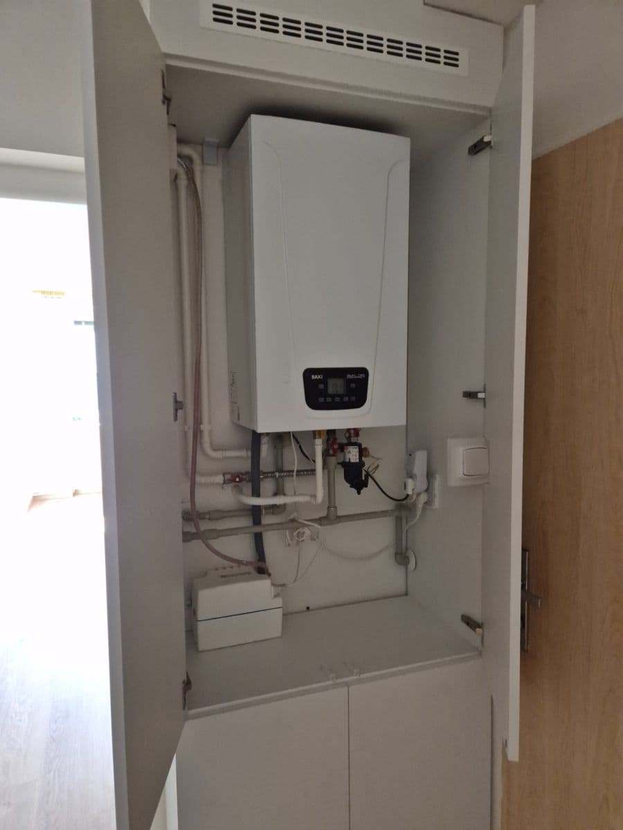 3 bedroom flat to rent, 71 m², Viniční, Brno, Jihomoravský Region 3 bedroom flat to rent, 71 m², Viniční, Brno, Jihomoravský Region