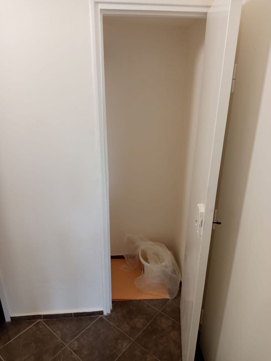 Studio flat to rent, 30 m², Záběhlická, Prague, Prague Studio flat to rent, 30 m², Záběhlická, Prague, Prague