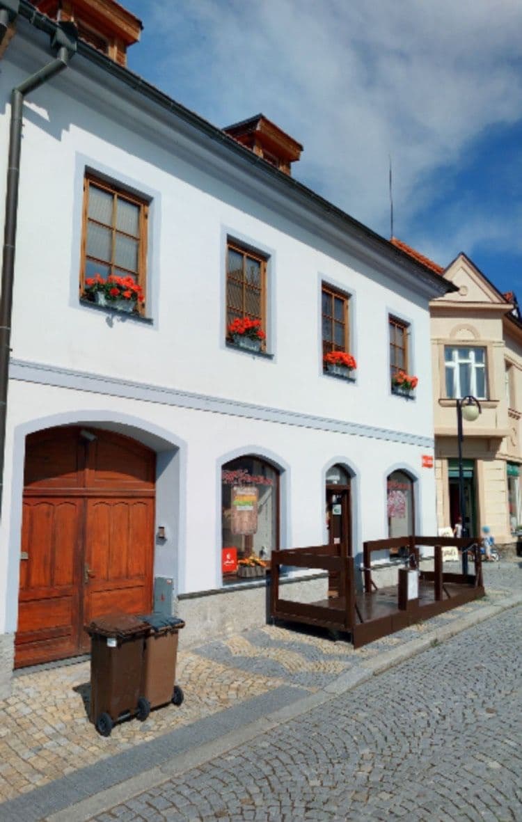 house for sale, 753 m², nám. T. G. Masaryka, Bechyně, Jihočeský Region house for sale, 753 m², nám. T. G. Masaryka, Bechyně, Jihočeský Region