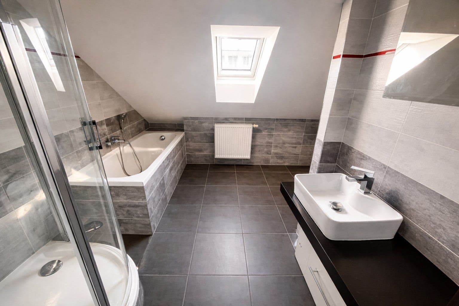 2 bedroom with open-plan kitchen flat for sale, 89 m², Třídvorská, Kolín, Středočeský Region 2 bedroom with open-plan kitchen flat for sale, 89 m², Třídvorská, Kolín, Středočeský Region