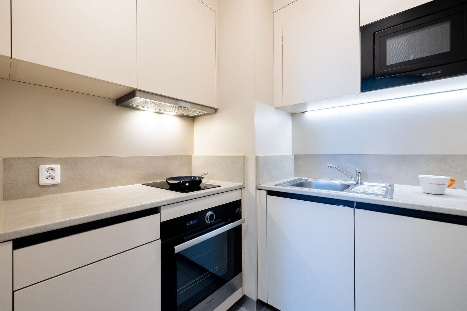 2 bedroom flat to rent, 43 m², Magisterská, Plzeň, Plzeňský Region 2 bedroom flat to rent, 43 m², Magisterská, Plzeň, Plzeňský Region