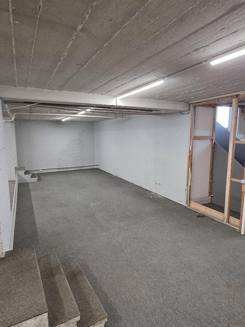 office to rent, 323 m², Durlacherstraße 70-72, Pforzheim, Baden-Württemberg office to rent, 323 m², Durlacherstraße 70-72, Pforzheim, Baden-Württemberg