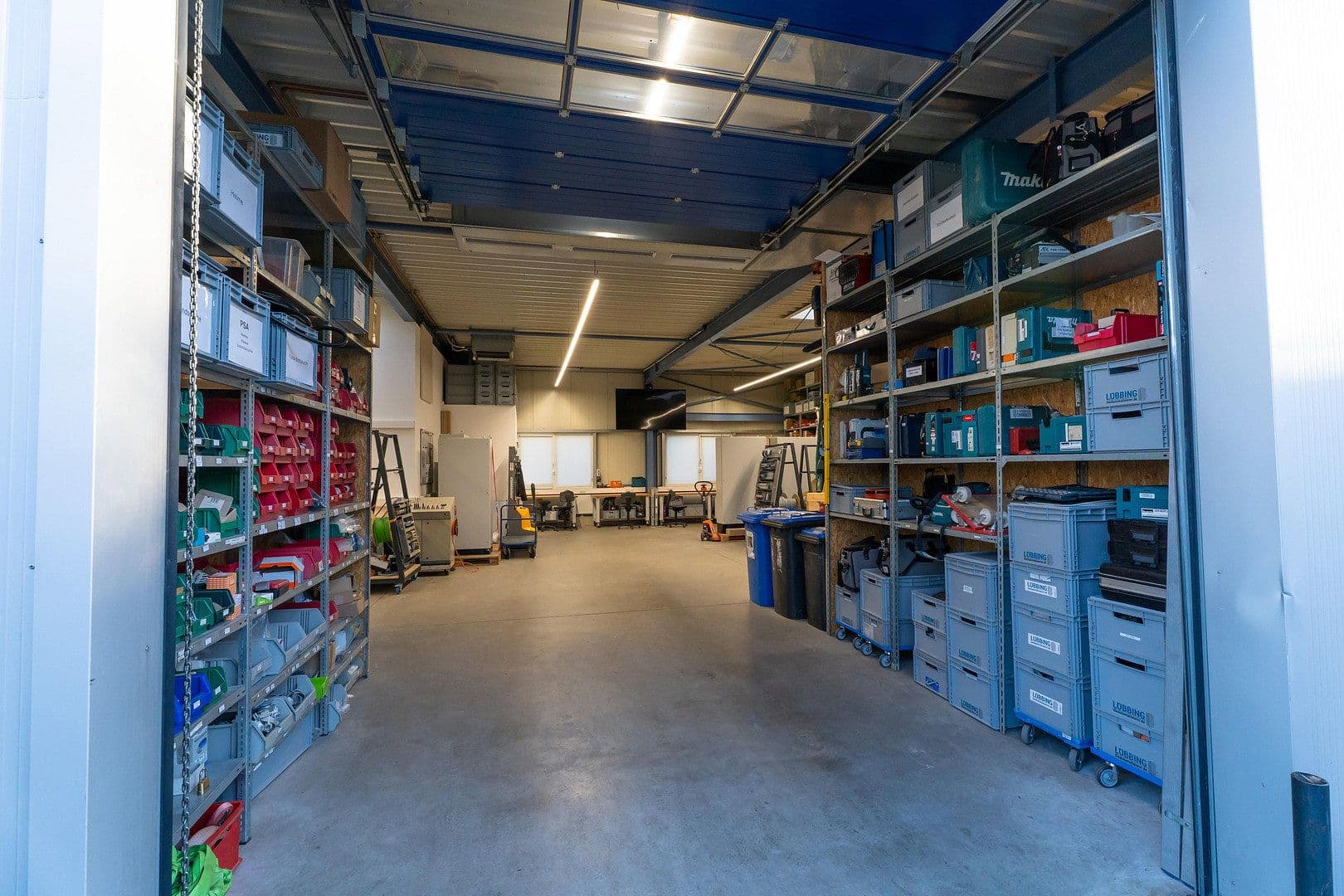 non-residential property to rent, 2,530 m², Rehwinkel 26, Porta Westfalica, North Rhine-Westphalia non-residential property to rent, 2,530 m², Rehwinkel 26, Porta Westfalica, North Rhine-Westphalia