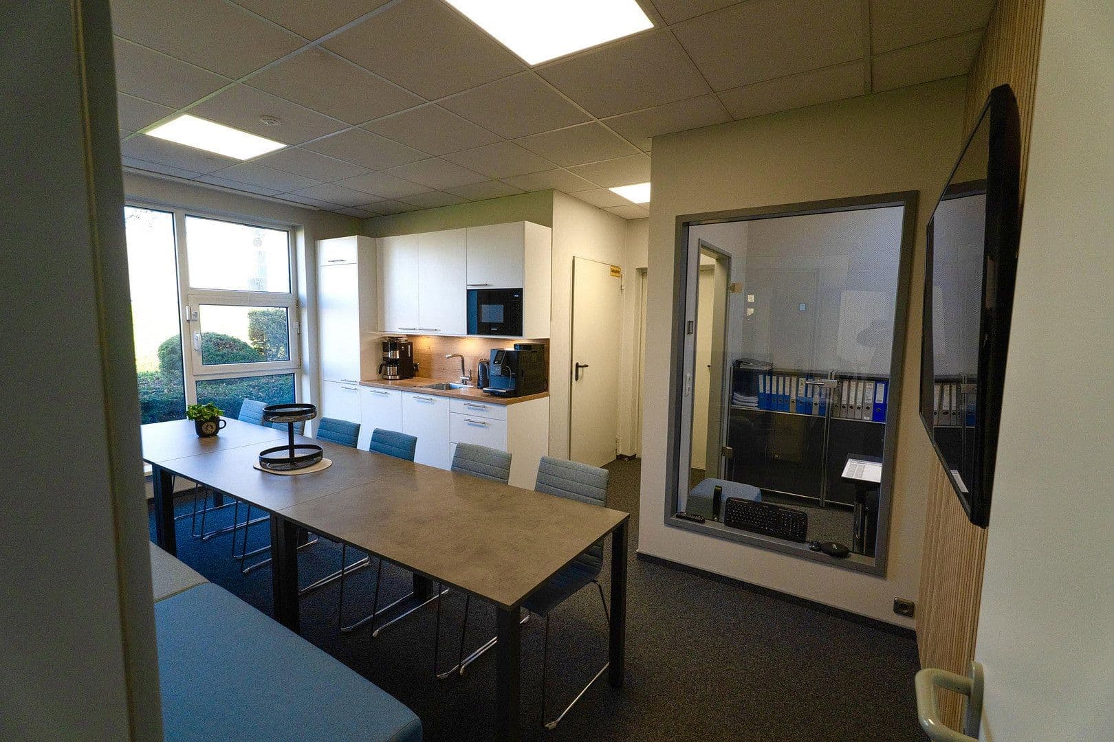 non-residential property to rent, 2,530 m², Rehwinkel 26, Porta Westfalica, North Rhine-Westphalia non-residential property to rent, 2,530 m², Rehwinkel 26, Porta Westfalica, North Rhine-Westphalia