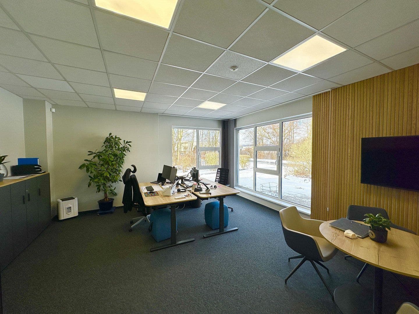 non-residential property to rent, 2,530 m², Rehwinkel 26, Porta Westfalica, North Rhine-Westphalia non-residential property to rent, 2,530 m², Rehwinkel 26, Porta Westfalica, North Rhine-Westphalia