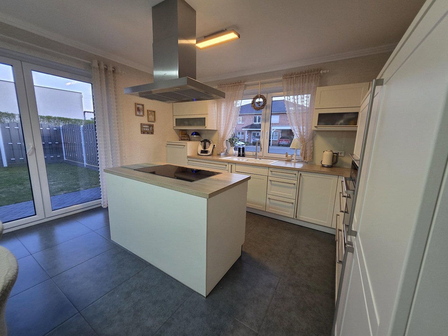 house for sale, 216 m², Georg-Hillmann-Ring 57, Geestland, Lower Saxony house for sale, 216 m², Georg-Hillmann-Ring 57, Geestland, Lower Saxony