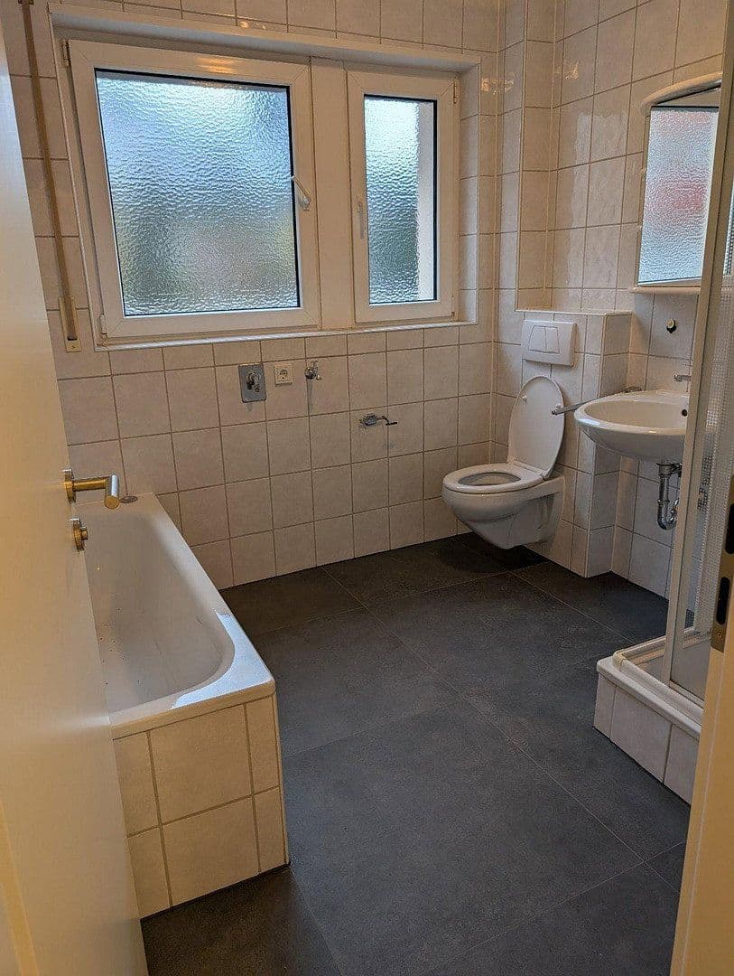 3 bedroom flat to rent, 81 m², Kaiserslautern, Rhineland-Palatinate 3 bedroom flat to rent, 81 m², Kaiserslautern, Rhineland-Palatinate