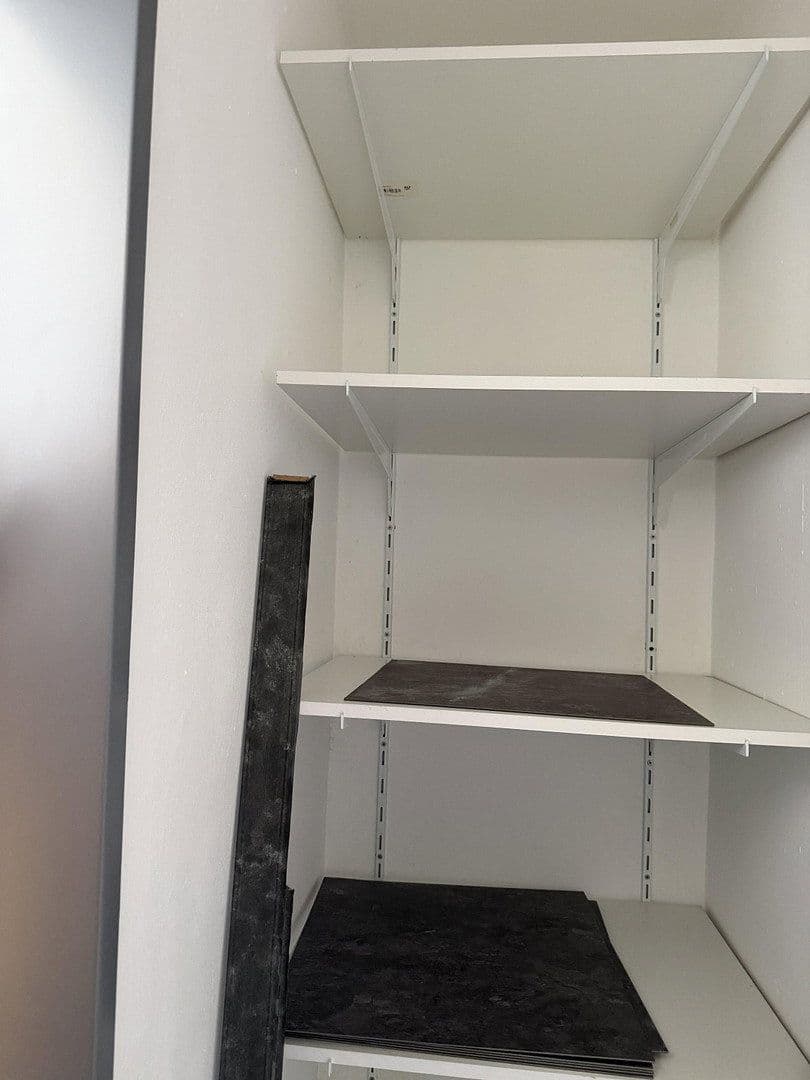 Studio flat to rent, 50 m², Kronenstraße 19a, Krefeld, North Rhine-Westphalia Studio flat to rent, 50 m², Kronenstraße 19a, Krefeld, North Rhine-Westphalia