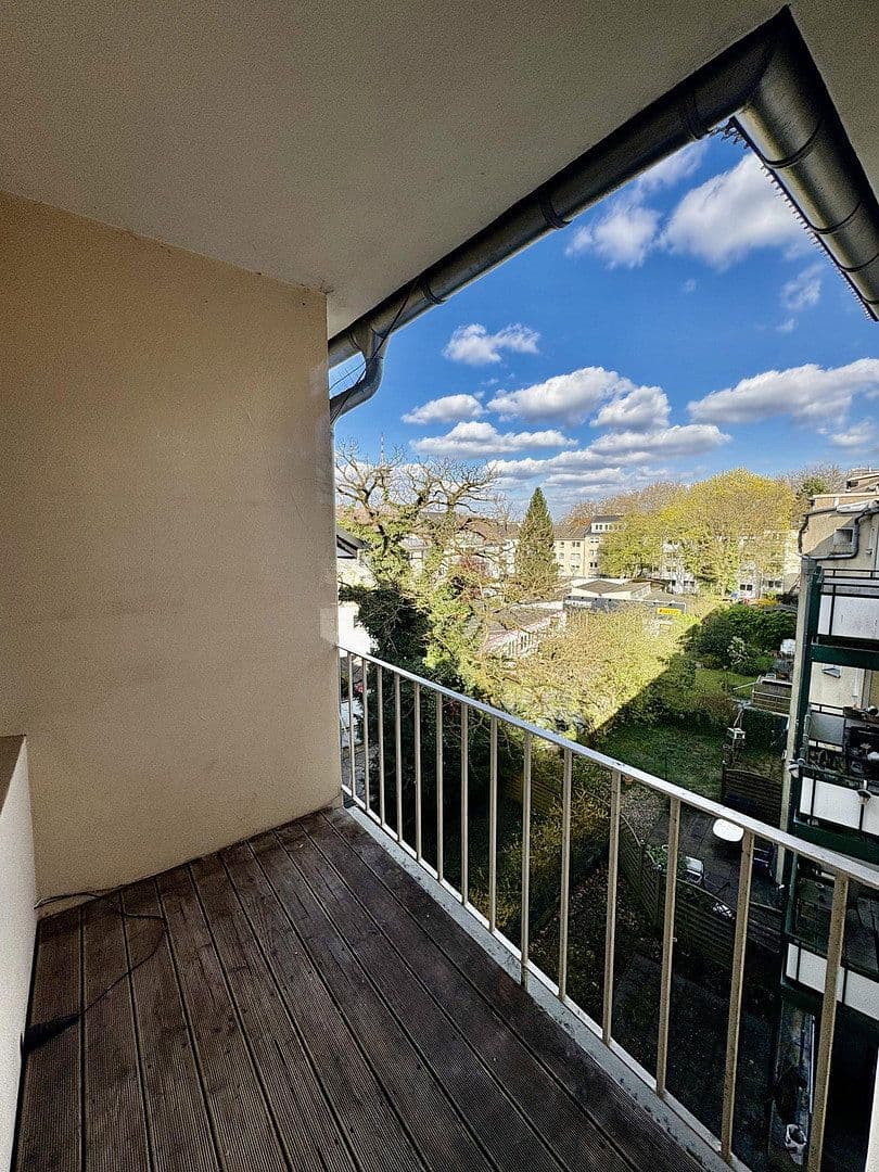 1 bedroom with open-plan kitchen flat to rent, 70 m², Carmerstr. 29, Essen, North Rhine-Westphalia 1 bedroom with open-plan kitchen flat to rent, 70 m², Carmerstr. 29, Essen, North Rhine-Westphalia