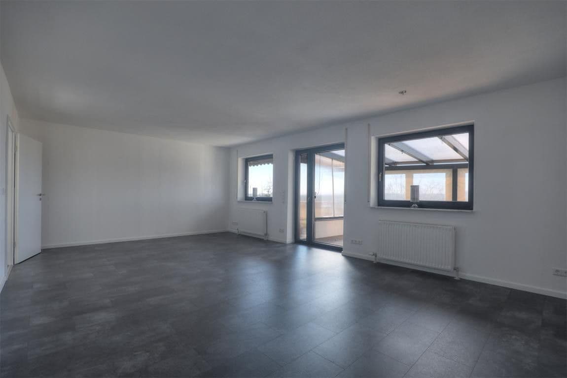 house for sale, 332 m², Untergruppenbach, Baden-Württemberg house for sale, 332 m², Untergruppenbach, Baden-Württemberg