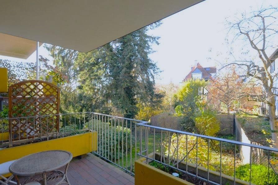 1 bedroom with open-plan kitchen flat to rent, 65 m², Kronberg im Taunus, Hesse 1 bedroom with open-plan kitchen flat to rent, 65 m², Kronberg im Taunus, Hesse