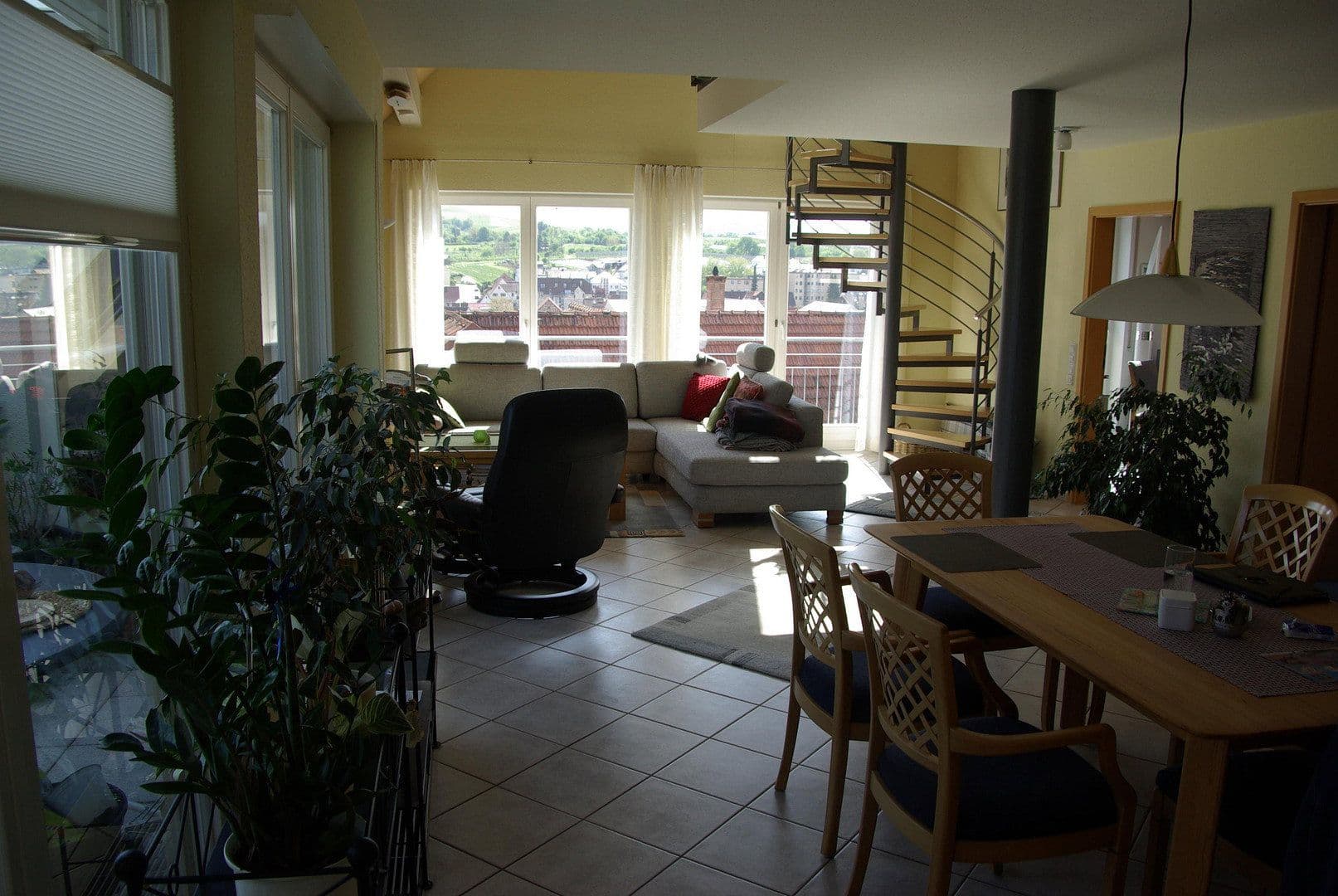 3 bedroom with open-plan kitchen flat for sale, 112 m², Burghaldenstraße 13, Weinstadt, Baden-Württemberg 3 bedroom with open-plan kitchen flat for sale, 112 m², Burghaldenstraße 13, Weinstadt, Baden-Württemberg