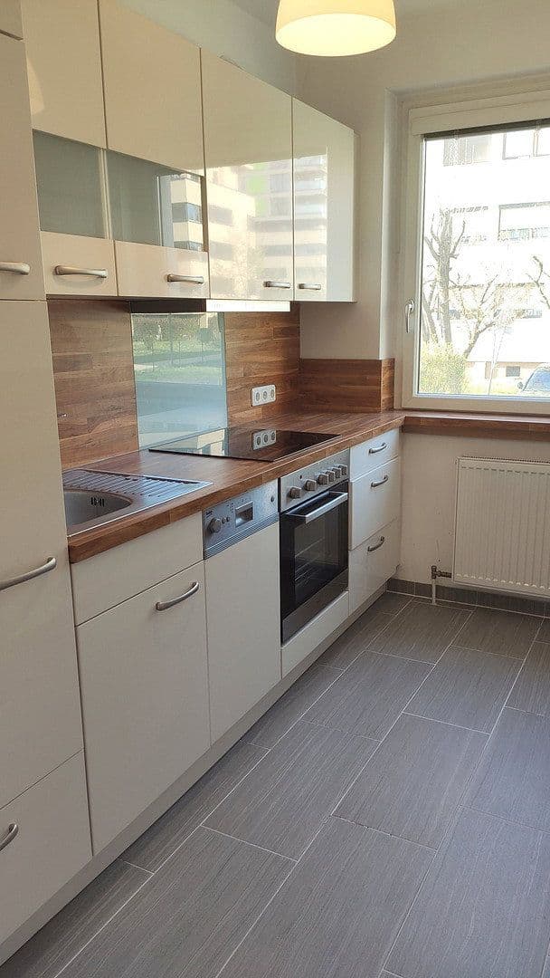 3 bedroom flat to rent, 64 m², Melissenweg 20, Linz, Upper Austria 3 bedroom flat to rent, 64 m², Melissenweg 20, Linz, Upper Austria