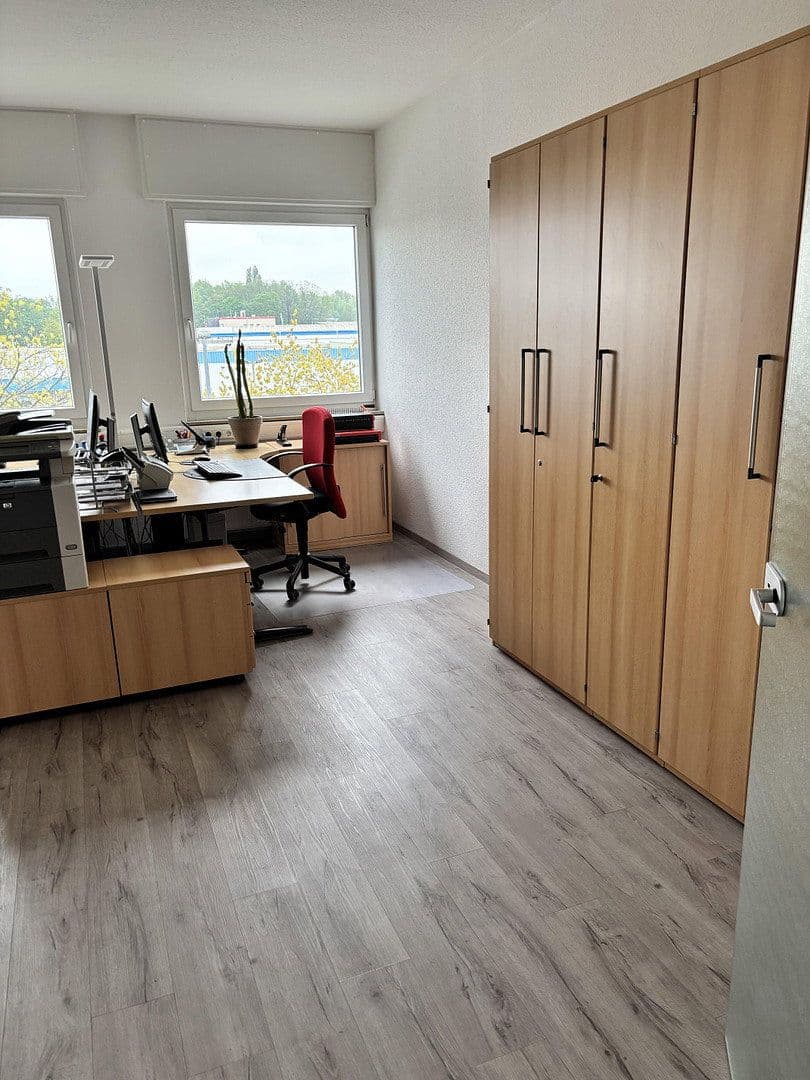 office to rent, 111 m², Harpener Feld 33, Bochum, North Rhine-Westphalia office to rent, 111 m², Harpener Feld 33, Bochum, North Rhine-Westphalia