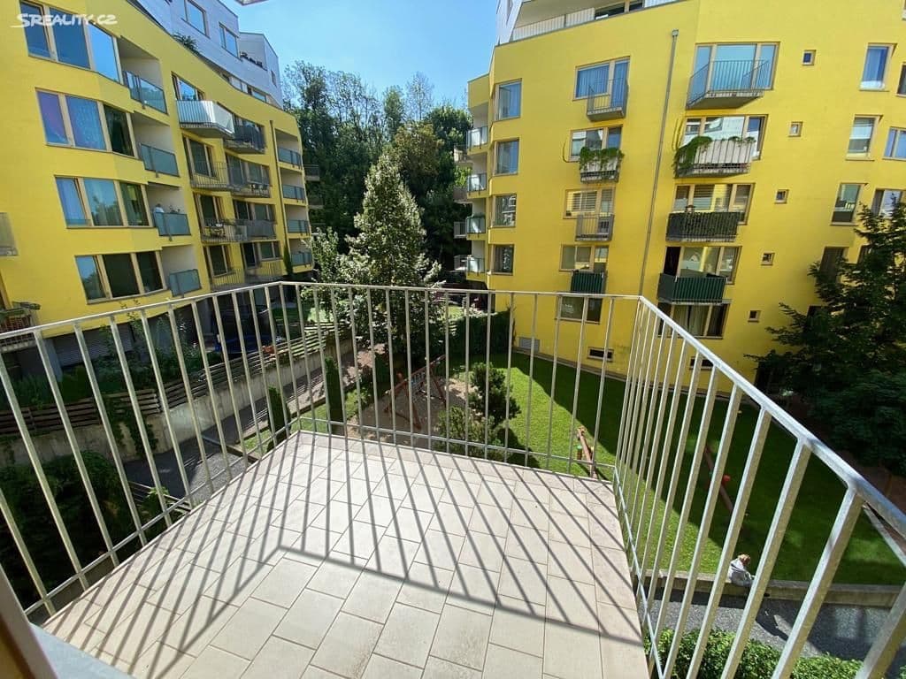 Studio flat for sale, 46 m², Jeseniova, Prague, Prague Studio flat for sale, 46 m², Jeseniova, Prague, Prague