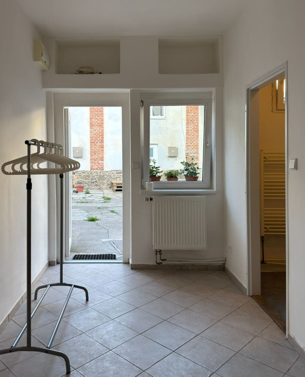 Studio flat to rent, 15 m², Zbynická, Prague, Prague Studio flat to rent, 15 m², Zbynická, Prague, Prague