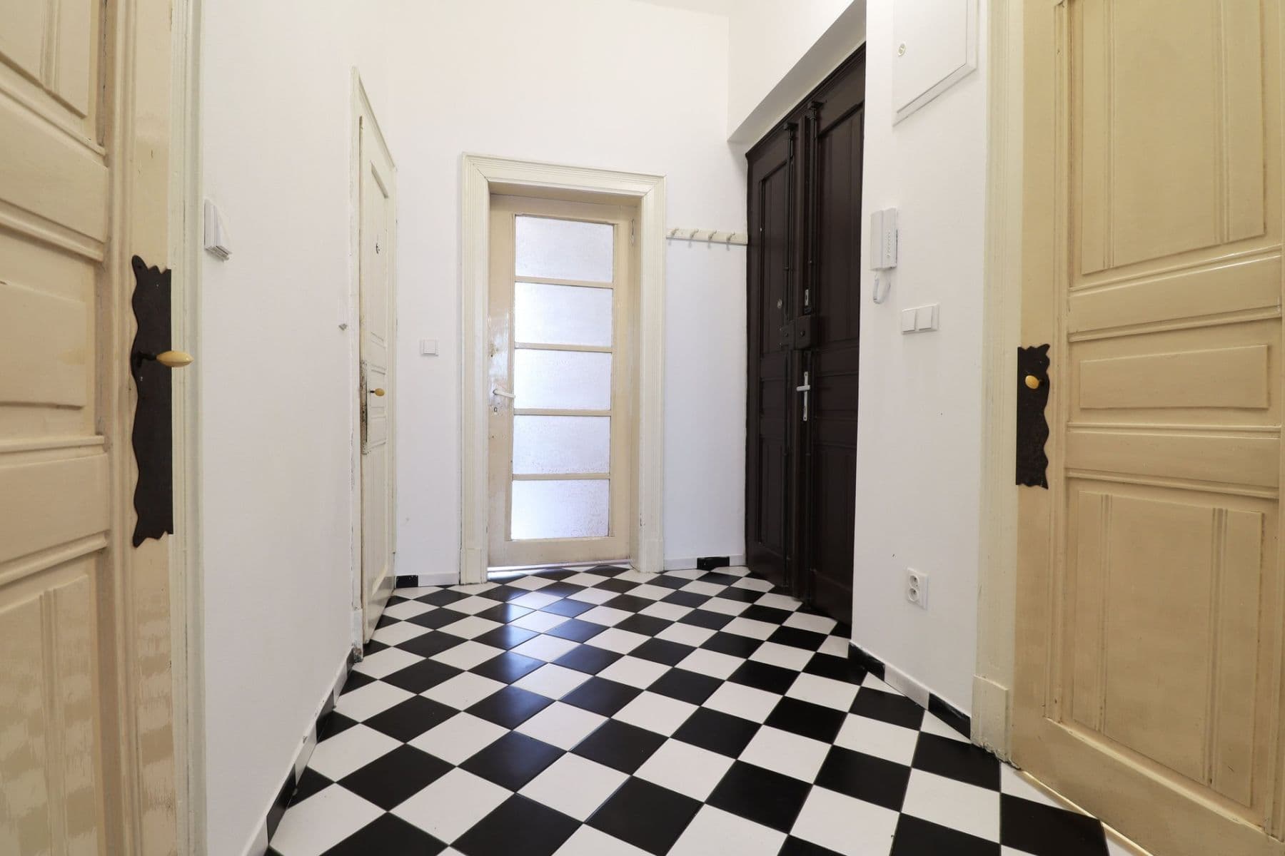 1 bedroom with open-plan kitchen flat to rent, 57 m², Hájkova, Prague, Prague 1 bedroom with open-plan kitchen flat to rent, 57 m², Hájkova, Prague, Prague