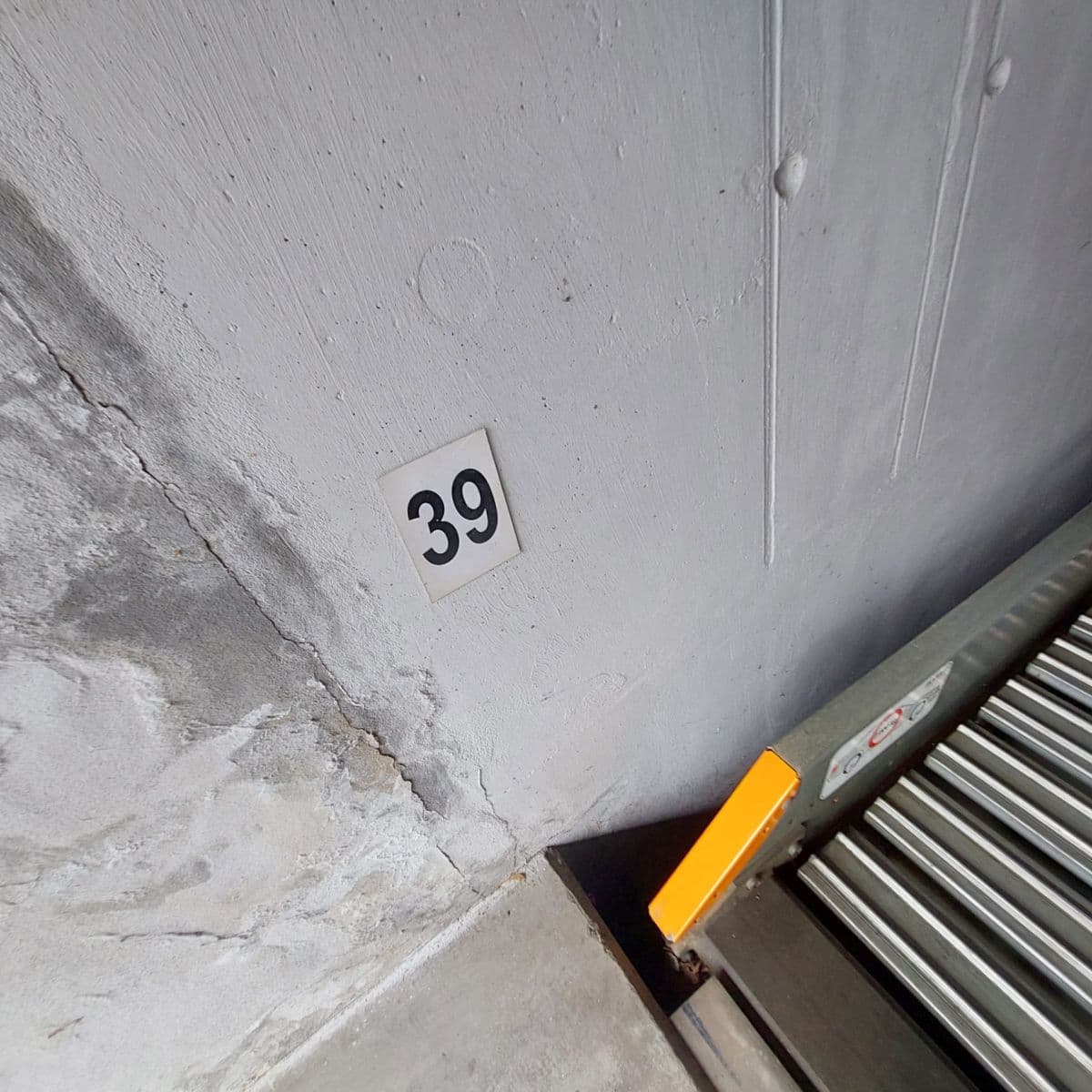 garage to rent, 12 m², Štichova, Prague, Prague garage to rent, 12 m², Štichova, Prague, Prague