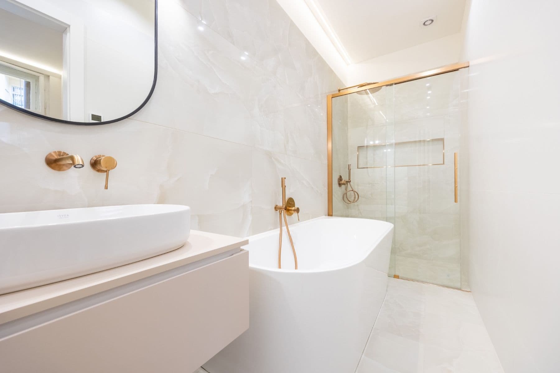 2 bedroom with open-plan kitchen flat for sale, 95 m², Řezáčovo náměstí, Prague, Prague 2 bedroom with open-plan kitchen flat for sale, 95 m², Řezáčovo náměstí, Prague, Prague