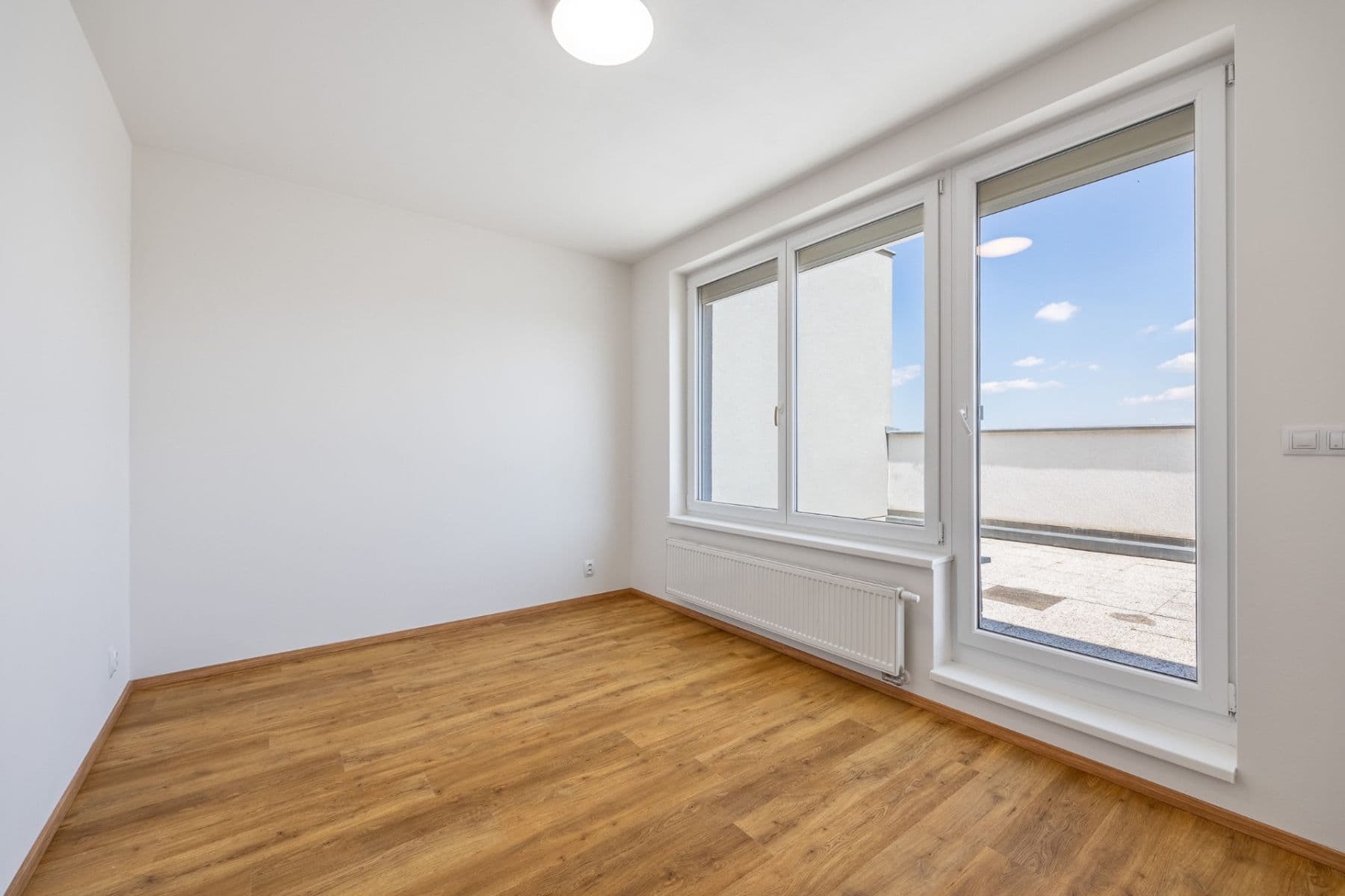 2 bedroom with open-plan kitchen flat for sale, 89 m², Sazovická, Prague, Prague 2 bedroom with open-plan kitchen flat for sale, 89 m², Sazovická, Prague, Prague