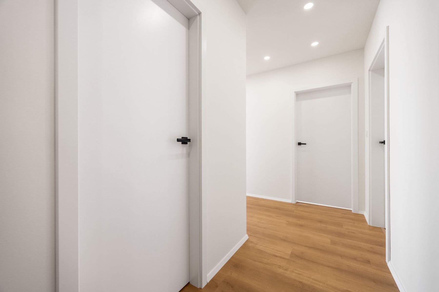 2 bedroom with open-plan kitchen flat for sale, 100 m², Velká skála, Prague, Prague 2 bedroom with open-plan kitchen flat for sale, 100 m², Velká skála, Prague, Prague